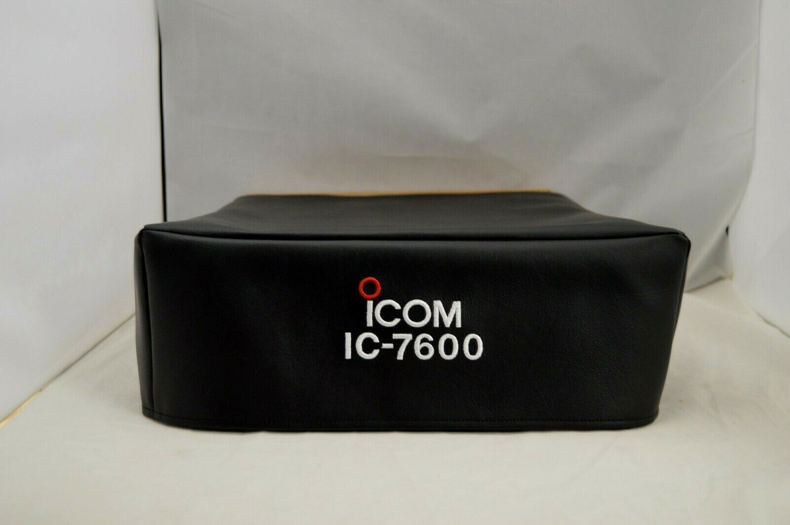 Icom IC-7600 Signature Series Ham Radio Amateur Radio Dust Cover
