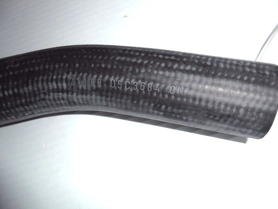 MANGUERA RADIADOR SUPERIOR MARCA ARMADURA 21188 Foto 3 de 4