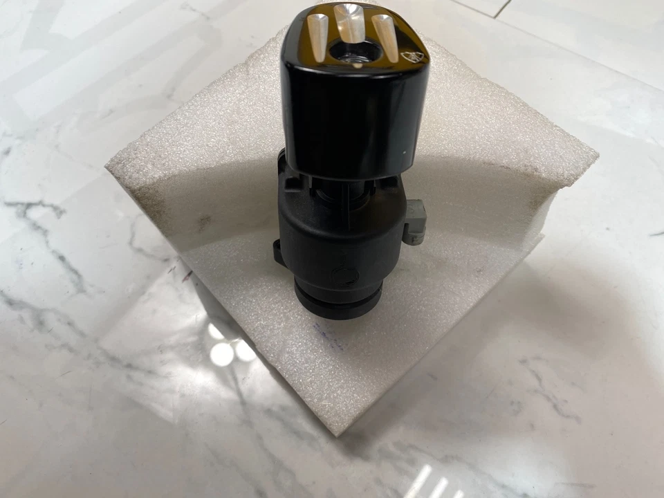 Interruptor de encendido y perilla de bloqueo Harley 14-25 OEM Arlen Ness desafío cubierta de corte profundo Foto 3 de 4