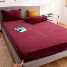Fleece Sheets Size Ultra Queen 3 PCS (1x Fitted Sheet, 2x Pillowcases) Red