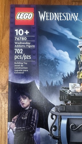 Lego Wednesday 76780 Wednesday Addams Figur 702 Teile Alter 10+ Set - Bild 2 von 5