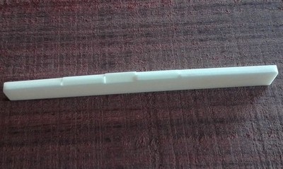 Knochen-Stegeinlage, Steg für Konzertgitarre, klassische Gitarre kompensiert
