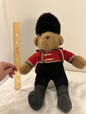 1990 FAO Schwarz Toy Soldier Bear Plush 20  Guard Uniform Vintage