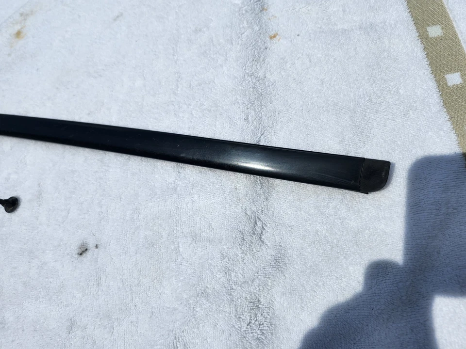 Toyota Highlander 2001-2007 parabrisas lado derecho pasajero sello de goteo moldura  Foto 4 de 4