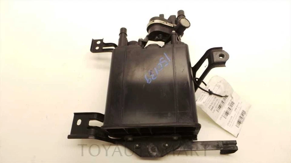 КАНИСТРА ДЛЯ ПАРОВ ТОПЛИВА 05 06 07 SCION tC 77740-21010 - Изображение 2 из 4