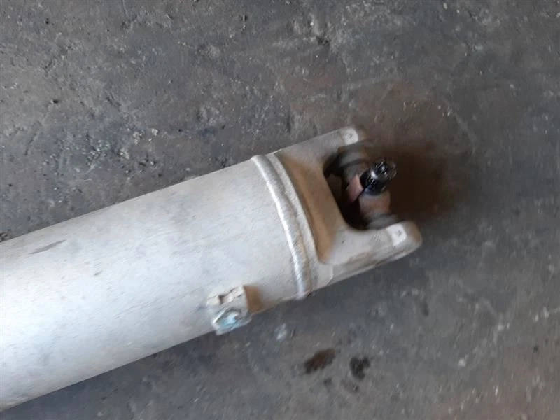 Eje de transmisión trasero 129" Wb 4x4 5,3 L 03-06 GMC ENVOY XL 15833885 Foto 4 de 4