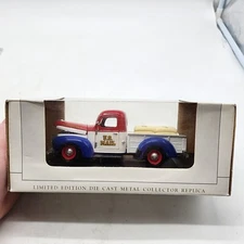 SpecCast 1/25 1947 International Harvester U.S. Mail Delivery Pickup Diecast