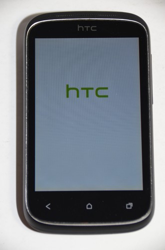 HTC Desire C with Beats Audio, Android Smartphone - Photo 4 sur 9