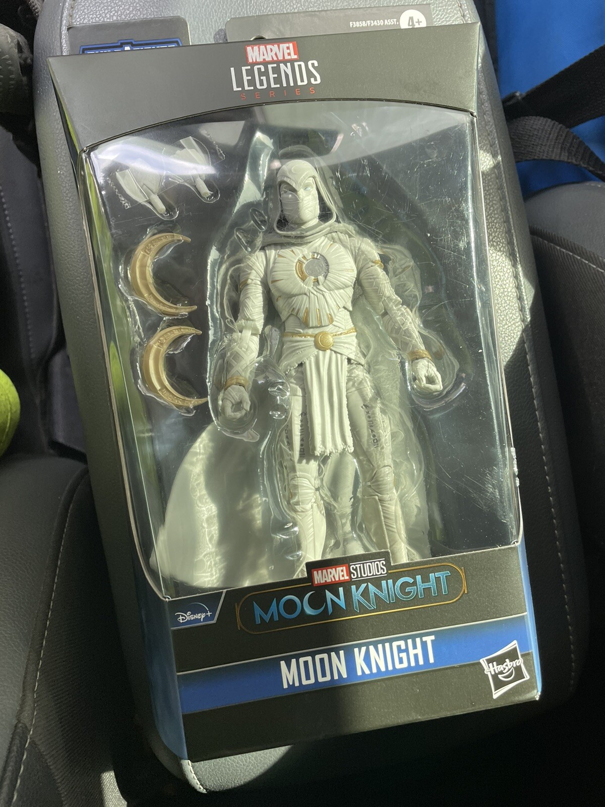  Marvel Legends Series Disney Plus Moon Knight MCU Series Action  Figure 6-inch Collectible Toy, Includes 4 Accessories : Toys & Games