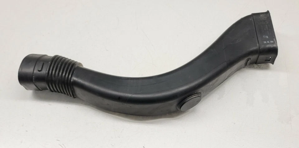 2011-2013 BMW 550I XDRIVE - Entrada de ar direita DUCT 7624030 - Imagem 2 de 4