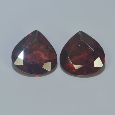 2.99CTS FANTASTIC NATURAL ALMANDINE GARNET  PEAR SHAPE PAIR -REF VIDEO