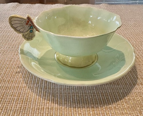 Vintage Paragon Butterfly Handle Teacup and Saucer Green And Yellow - Picture 6 of 10
