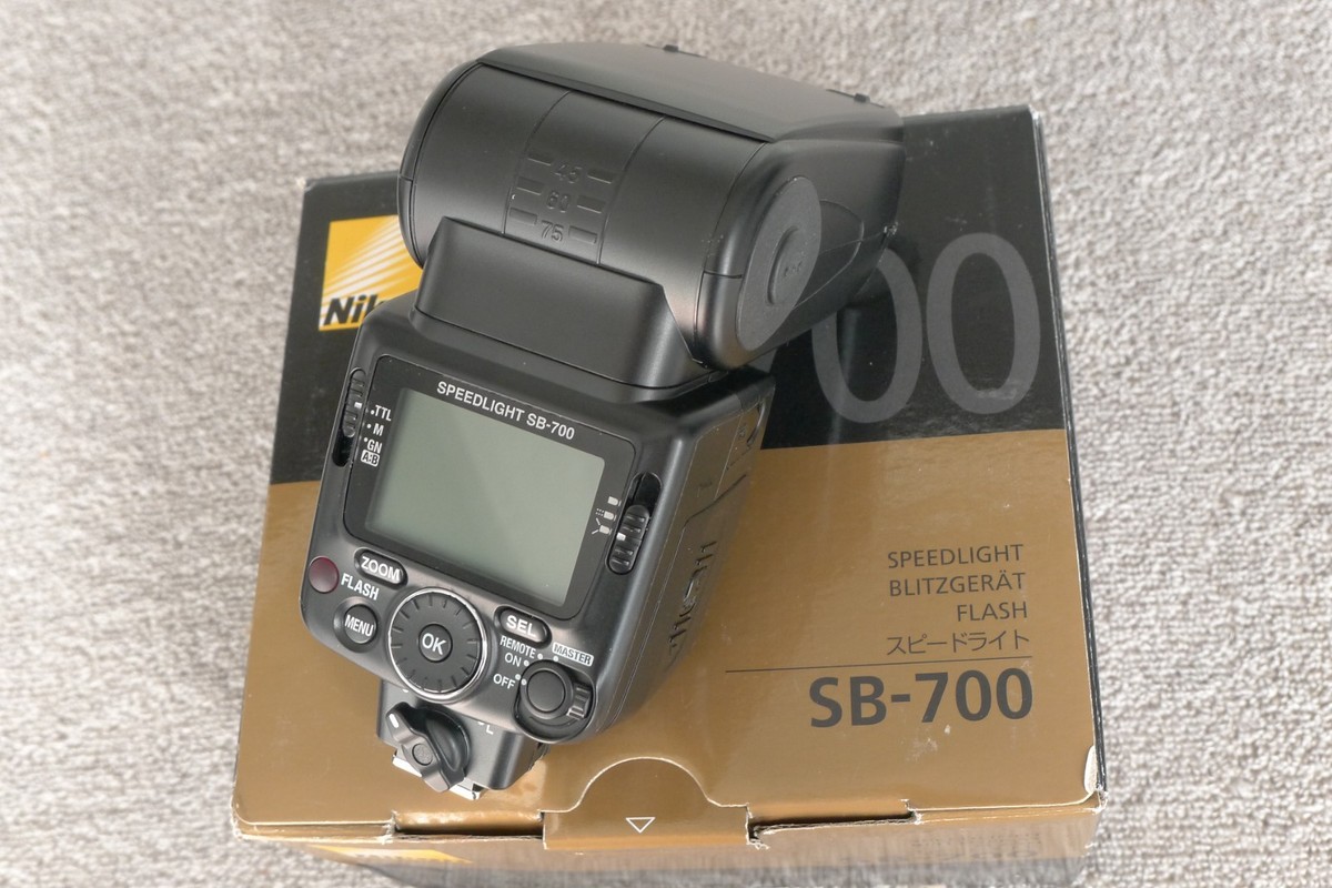 Nikon Speedlight SB-700 Super Clean | eBay