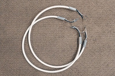 Oyaide TUNAMI II SP-B V2 1.5m Speaker Cable Pair - SRBN Banana - 102SSC - Mint