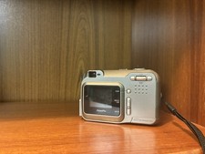 Fujifilm FinePix 2650 Compact Digital Camera 2.0MP 3x Zoom Silver USB AA