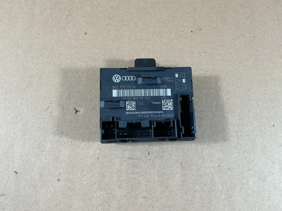 Módulo de control de puerta delantera izquierda Audi A5 S5 Q5 2009-2012 8K0959793D OEM Foto 2 de 4