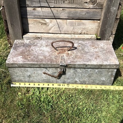 Vintage 1942 U.S. Army WWII Railroad Mechanics Tool Box Bussey
