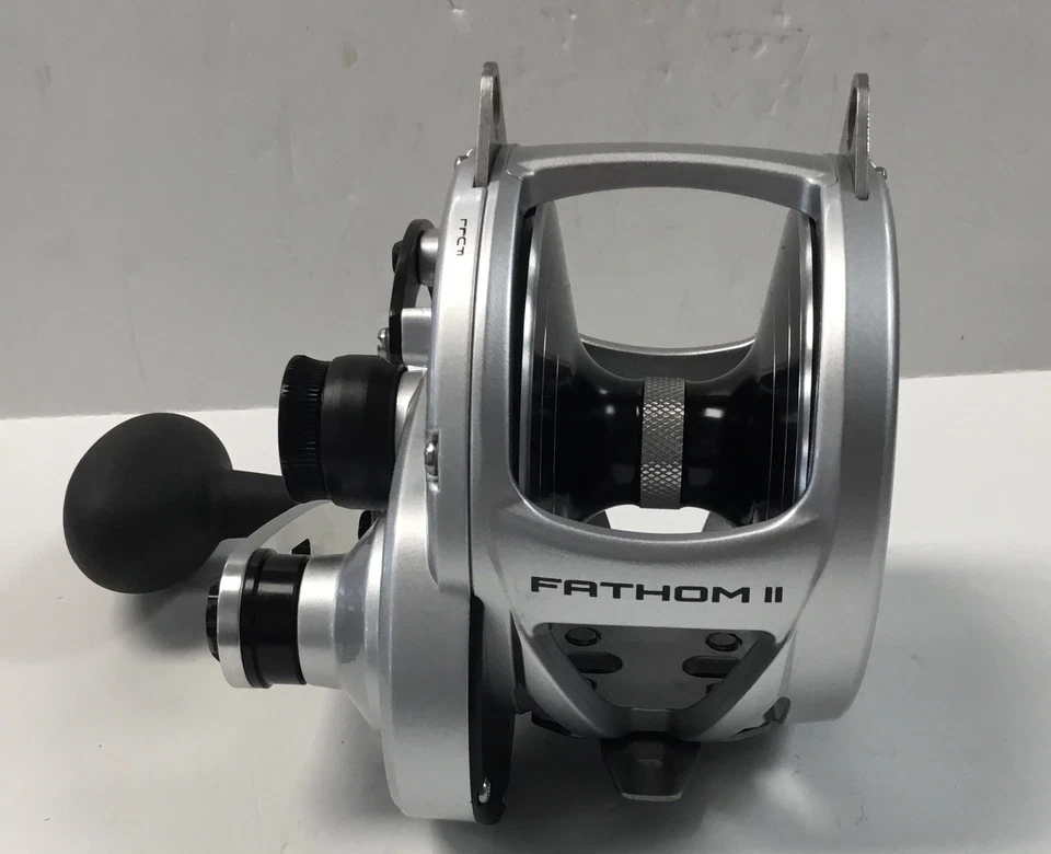 Carrete Penn Fathom II 60NLDHS plateado/negro palanca arrastre una sola velocidad NUEVO 6.1:1 Foto 2 de 4