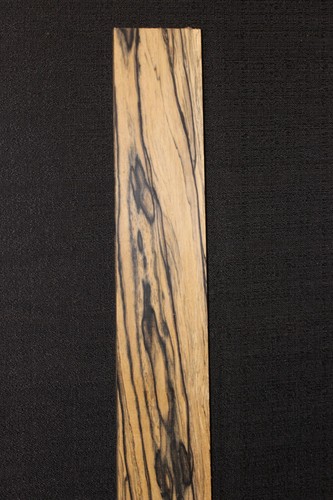 Pale moon ebony guitar fingerboard blank. Dry and free of defects. - Picture 6 of 6