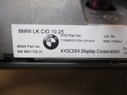 18 BMW 530i Radio Information Display Screen Monitor Dash 2018 8801702 - Picture 3 of 5