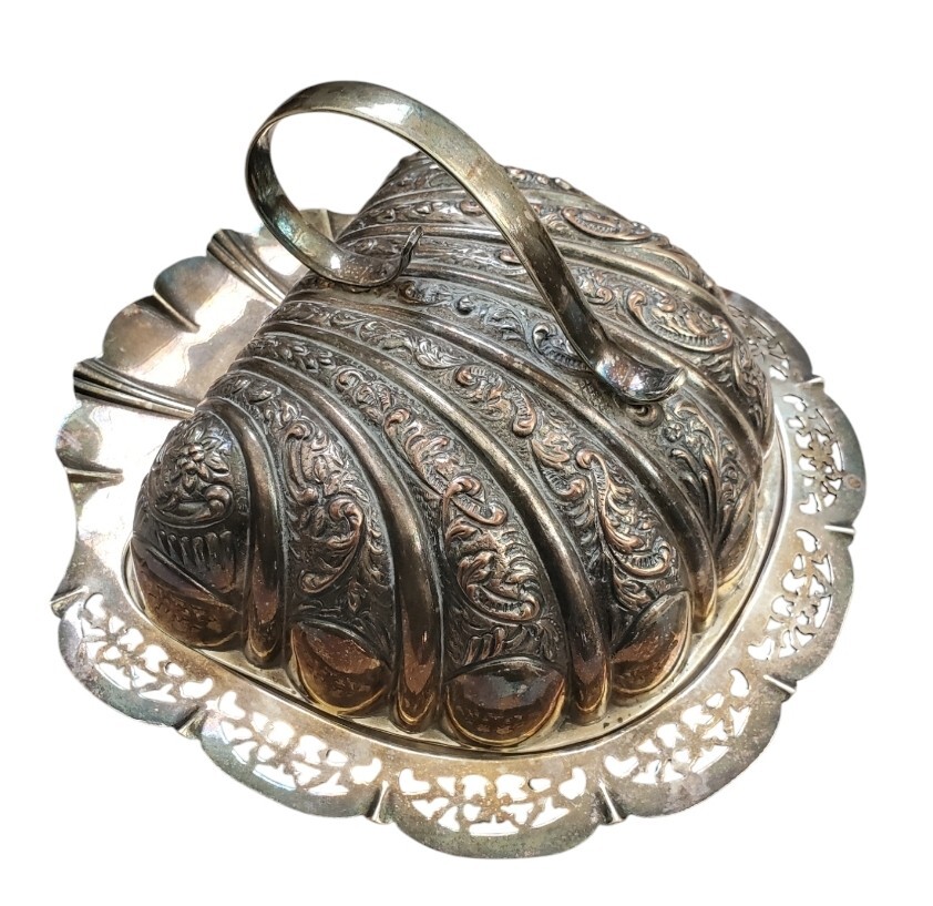 Antique Vintage William Adams England Footed Dome Butter Caviar Dish Scalloped