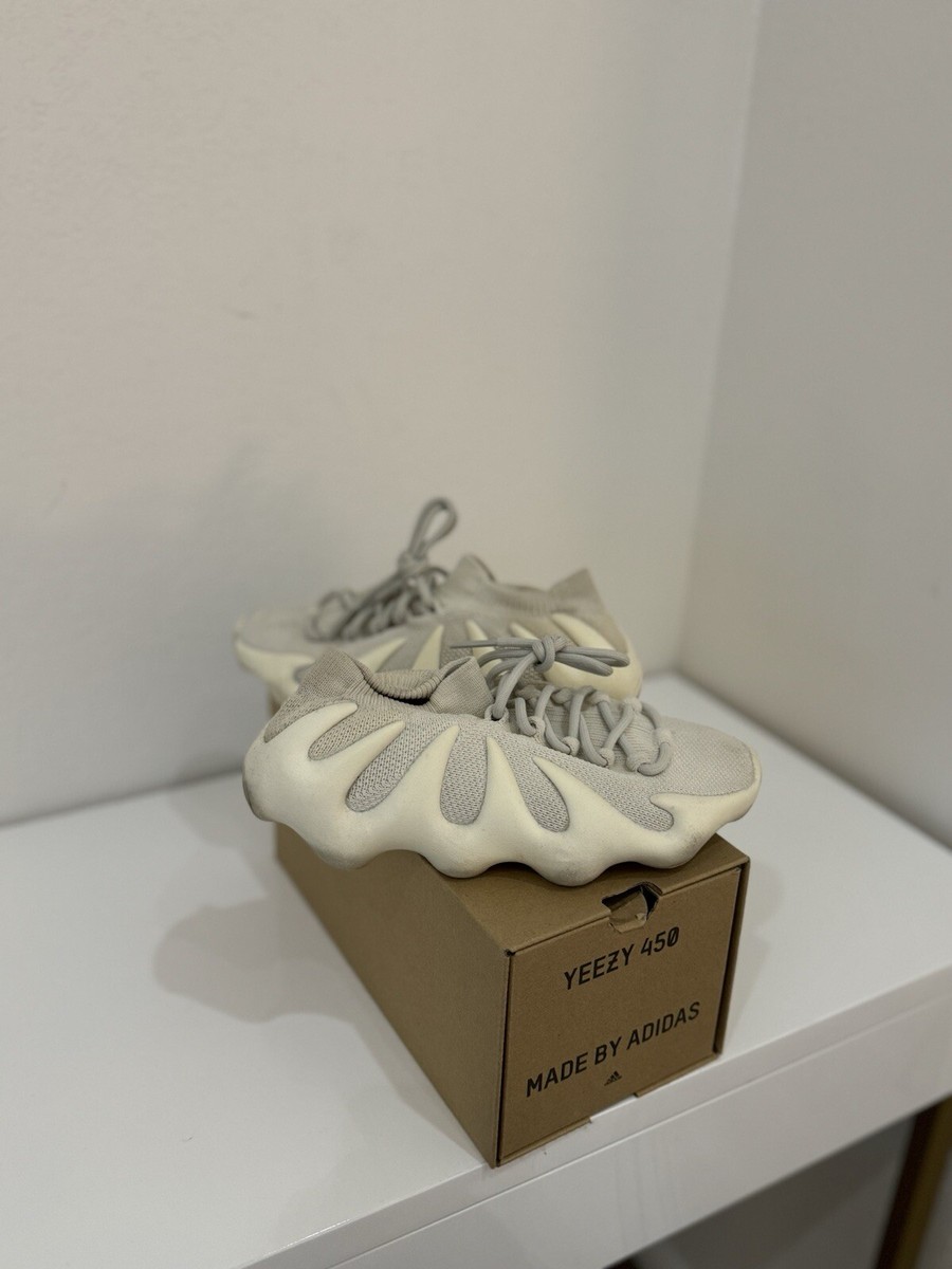 yeezy 350 v2 cinder on feet