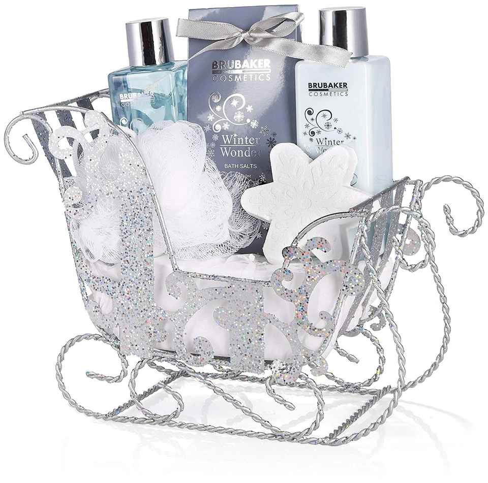 BRUBAKER Bade & Dusch Pflege Winter Wonder Silber 6-tlg Geschenkset im Schlitten