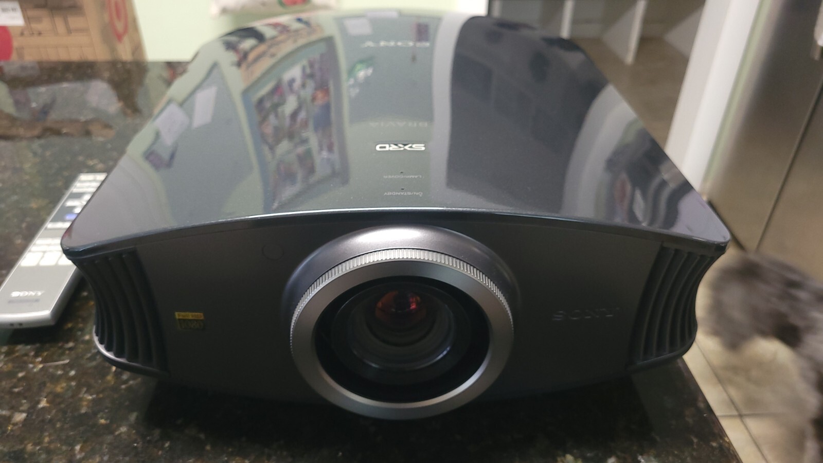 Sony BRAVIA VPL-VW60 LCD Projector for 