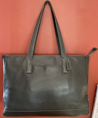 coach travel tote