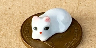 Puppenhaus weiße Katze Keramik Kätzchen Maßstab 1:12 Ornament K tumdee