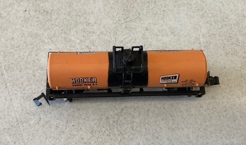 Bachmann Spur N Güterwagen #73661 Hooker Niagarafälle 69502 Chemiekesselwagen - Bild 4 von 12
