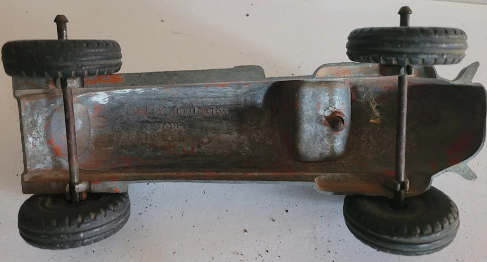 VINTAGE 1950 Hubley Kiddie LARGE RACING CAR USA ORIGINAL TOY RACER DIECAST RACE - Image 4 of 4