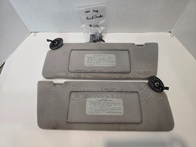 1997 - 2001 Jeep Cherokee Sport Classic XJ Sun Visors Set Lighted OEM Gray A900