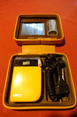 Rasierapparat ''Krups Flexonic II'' in Originalbox - 70er Jahre - elektr. Rasierer