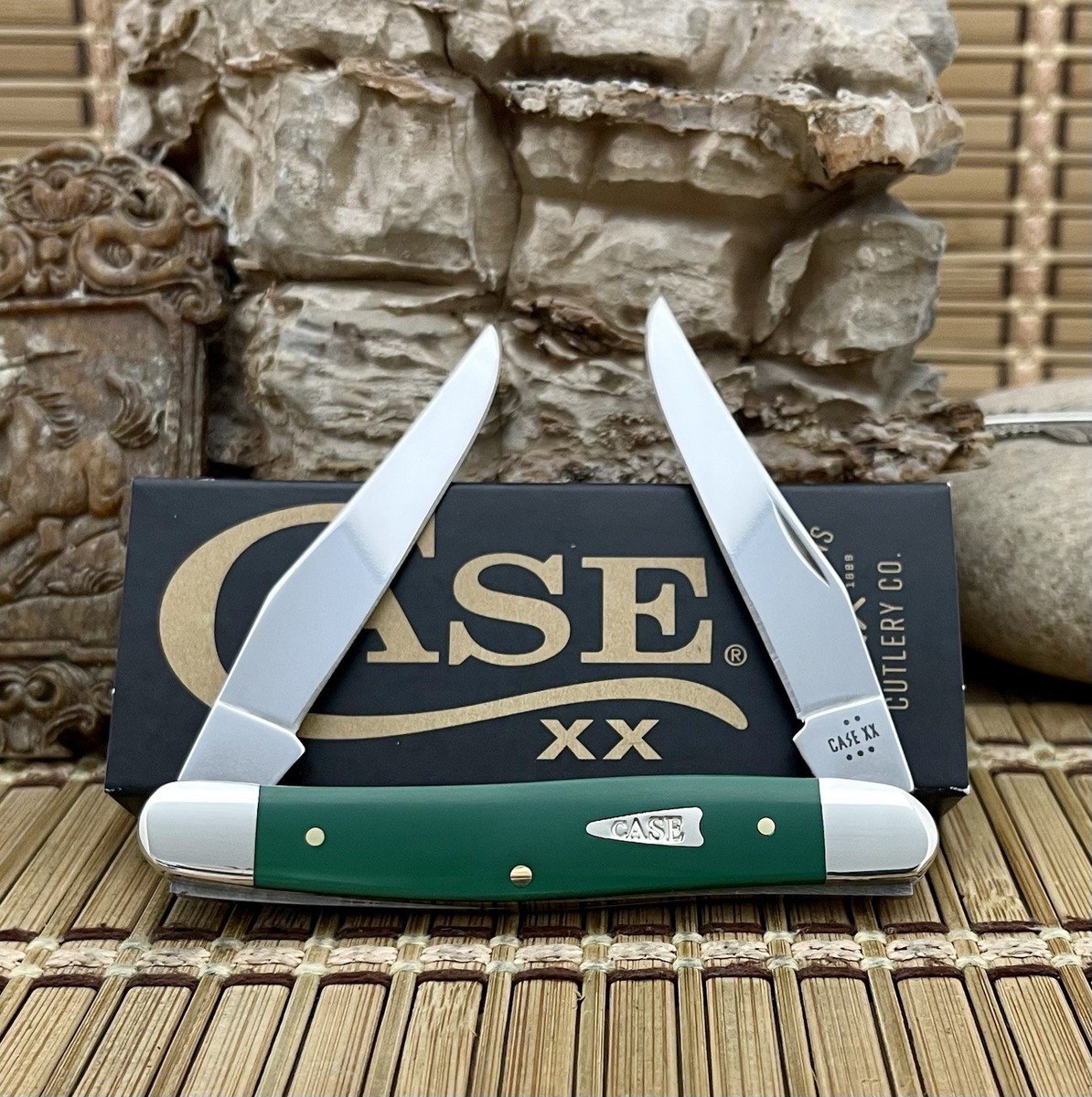 Case XX USA 2025 Smooth Spruce Green CA64533 Arrowhead Muskrat