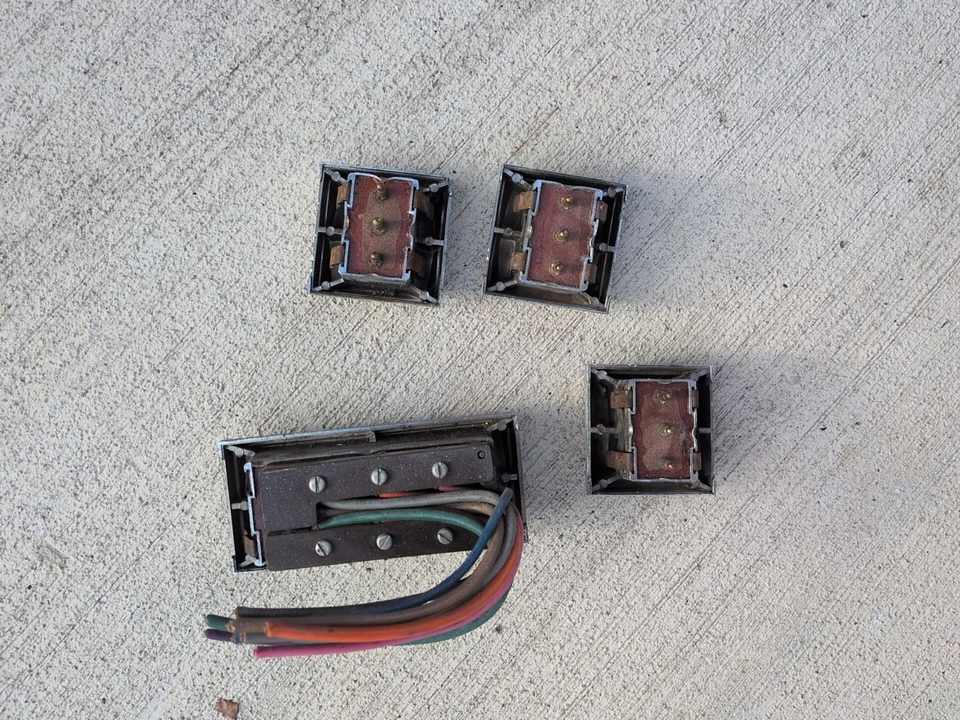 Interruptor de ventana eléctrica OEM Chrysler Imperial 1960 1961 1962 1963 muy bonito Foto 2 de 2