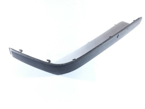 BMW E36 Zierleiste Stoßstange Verkleidung vorne links 8146077