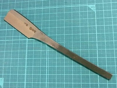 Iwasaki Sanjo Seisakusho Kamisori - Tamahagane Made in Japan