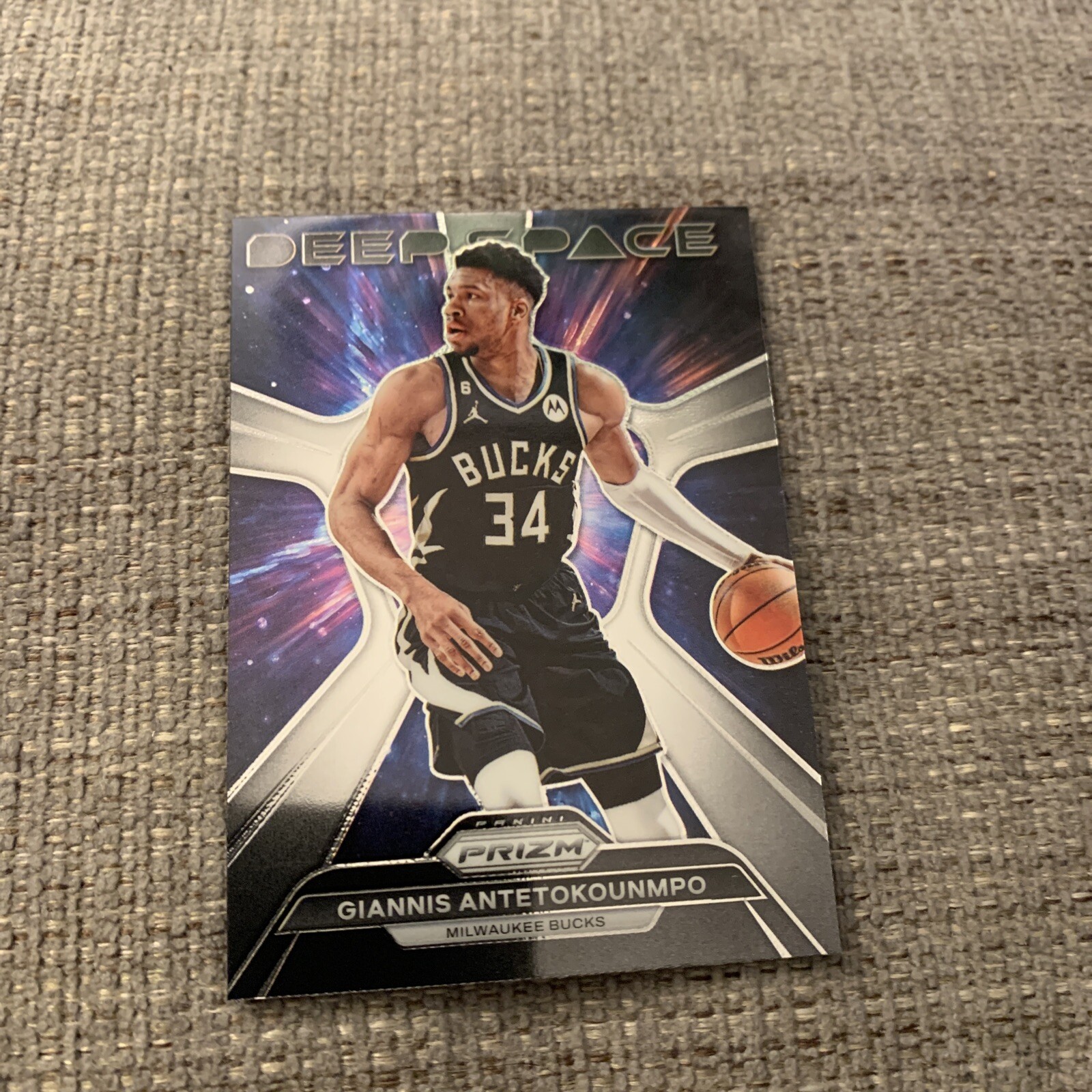 2023-24 Panini Prizm - Deep Space Silver Prizm #9 Giannis Antetokounmpo