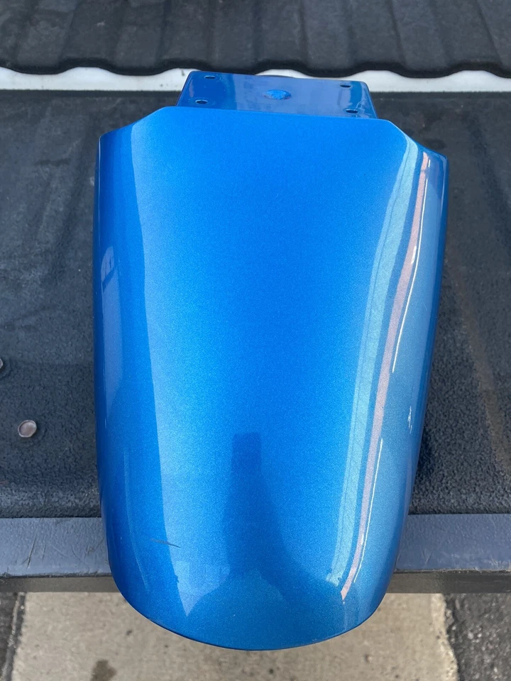 Guardabarros delantero Suzuki Katana 750 GSX750F 1991 Foto 3 de 4