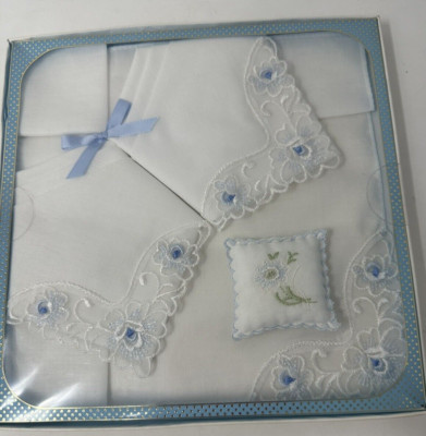 Vintage Boxed Set Linen Blue and White Handkerchiefs Mid Century Der Grune Punkt