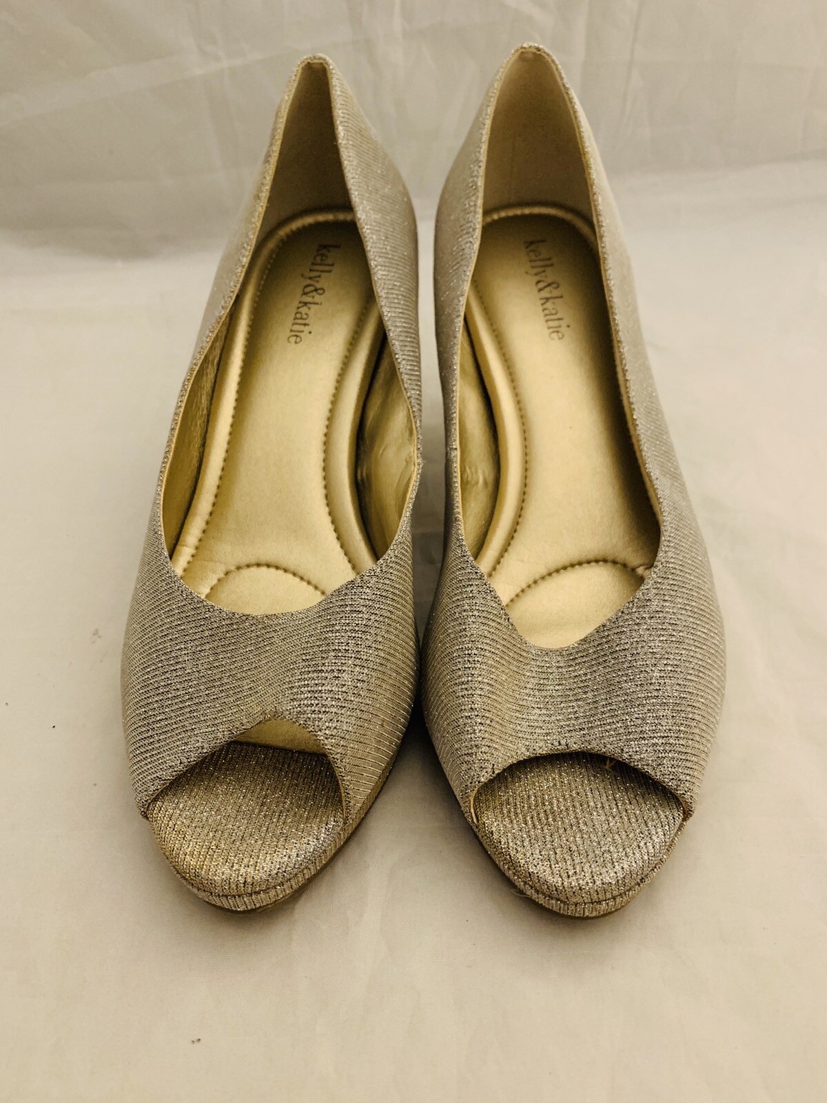 Talons Kelly Katie - Bout Ouvert, Couleur Argent Scintillant Avec Reflets Dorés, Taille 8.5 US