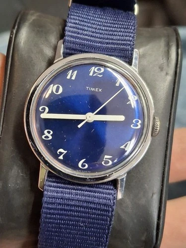 Timex Mercury 1972 Blue Dial Mens Vintage 1970s Mechanical Handwind Watch Retro