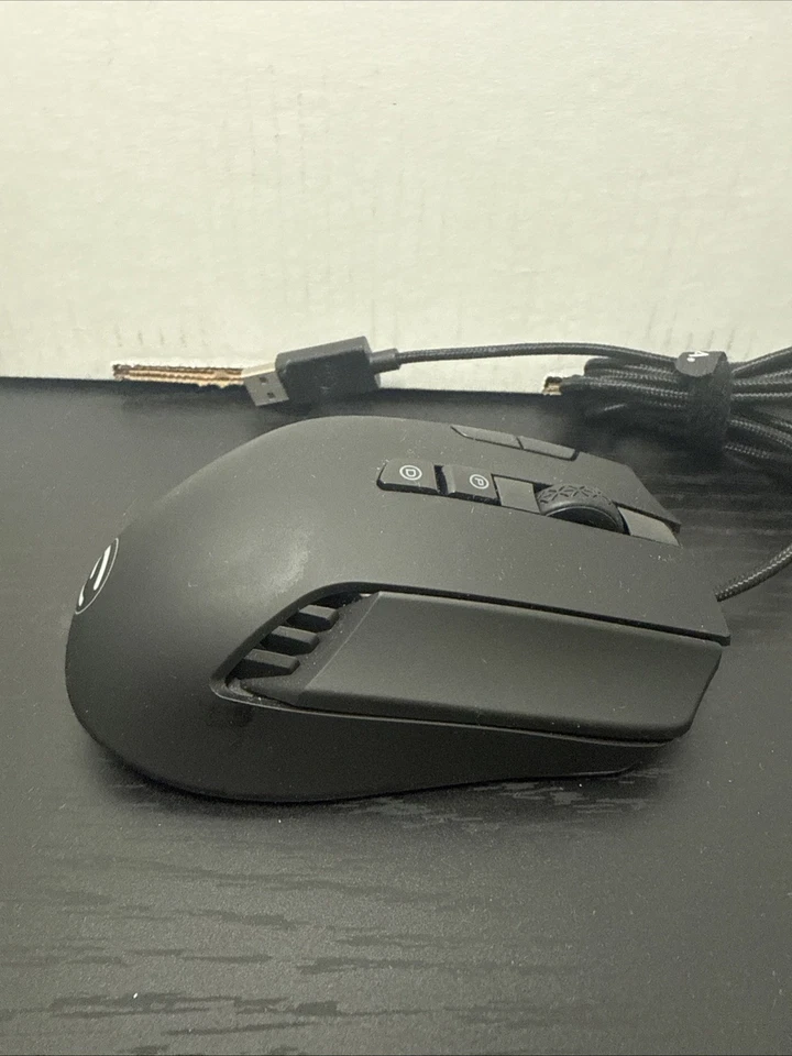 EVGA X15 Wired Gaming Mouse - Black - Image 2 of 3