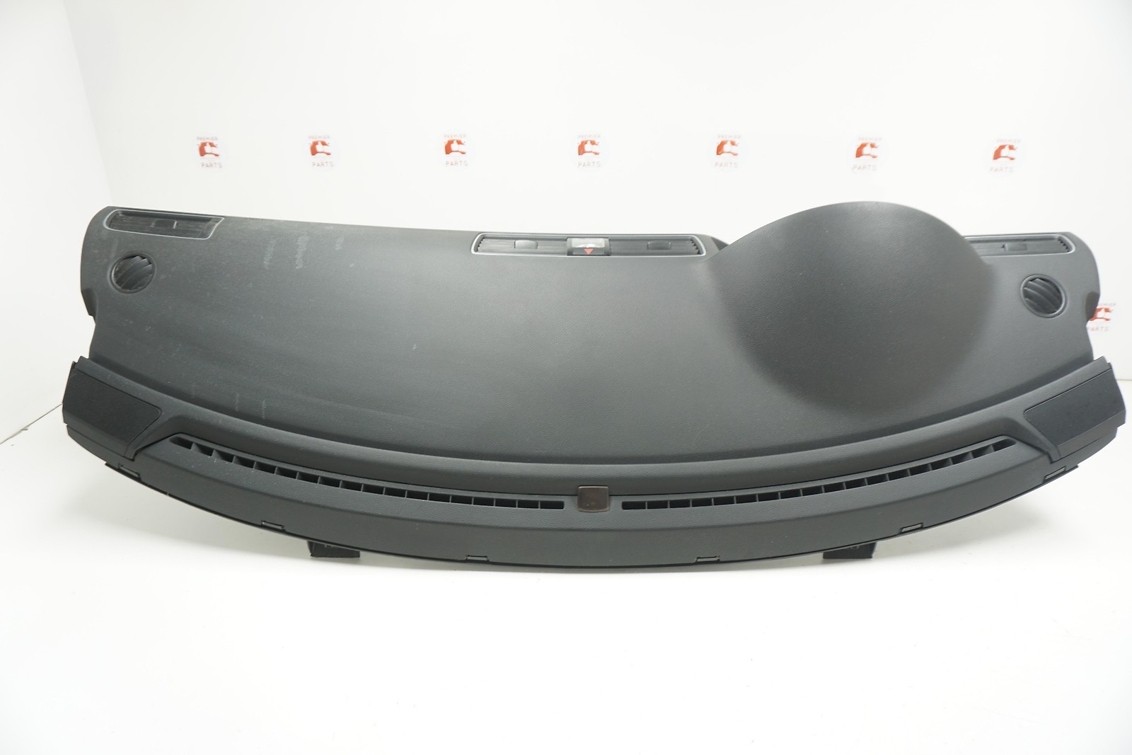 18 19 2012-2019 Volkswagen Passat Dash Panel Dashboard Instrument Panel Used Oem