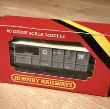 Hornby OO Gauge Boxed Light Use R.018 G.W.R. Saltney Brake Van