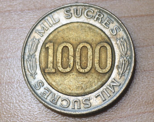 1997 Ecuador 1000 Sucres Bimetallic