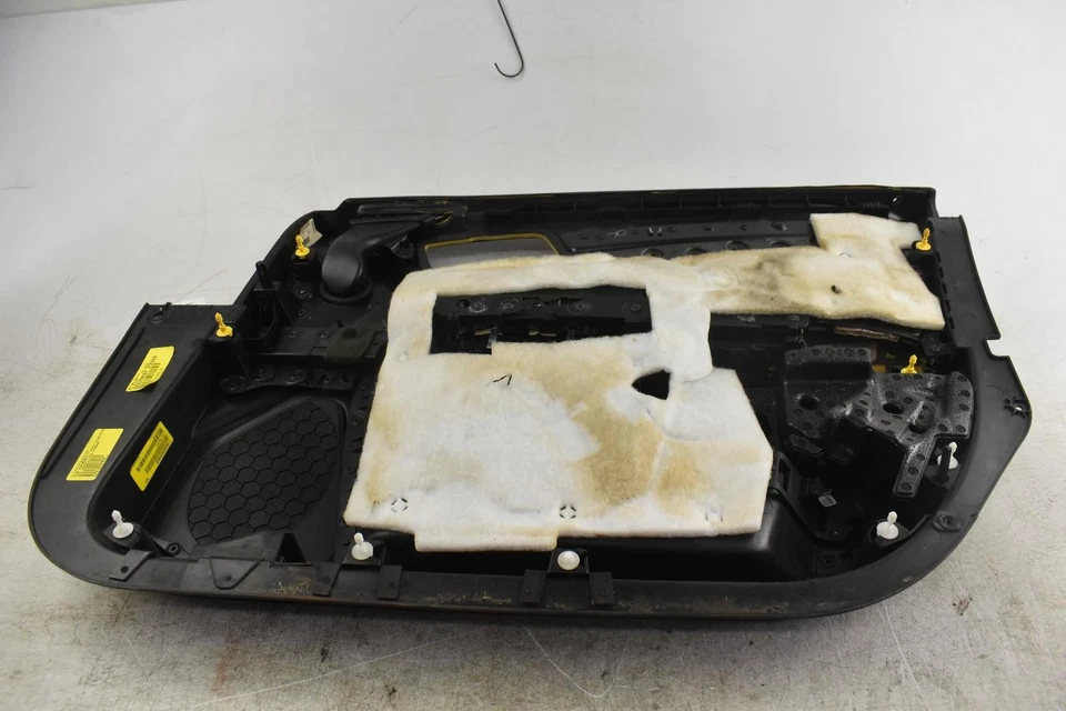 Used Front Left Door Interior Trim Panel fits: 2014 Chrysler 300  Grade A - Image 2 of 4