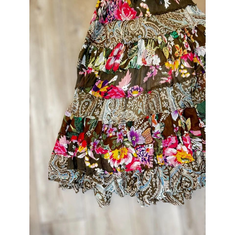 Maxi Falda Solitaria Los Ángeles En Niveles Boho Patchwork Floral Estampado Paisley M Foto 2 de 4