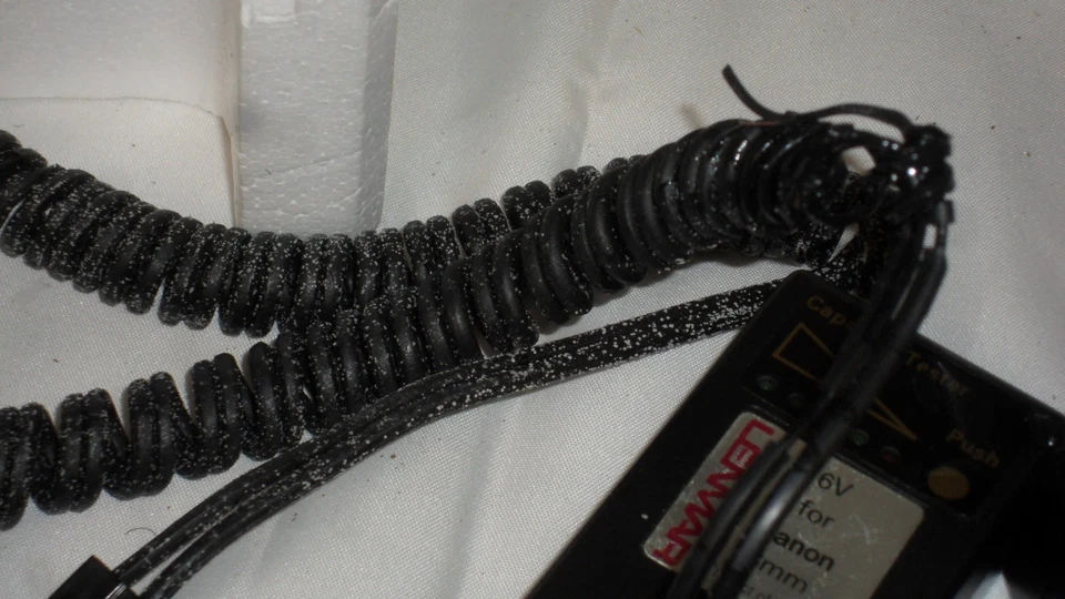 RARE Vintage Canon L1 Hi8 8MM Canovision 8 Video Camcorder untested - Image 4 of 4